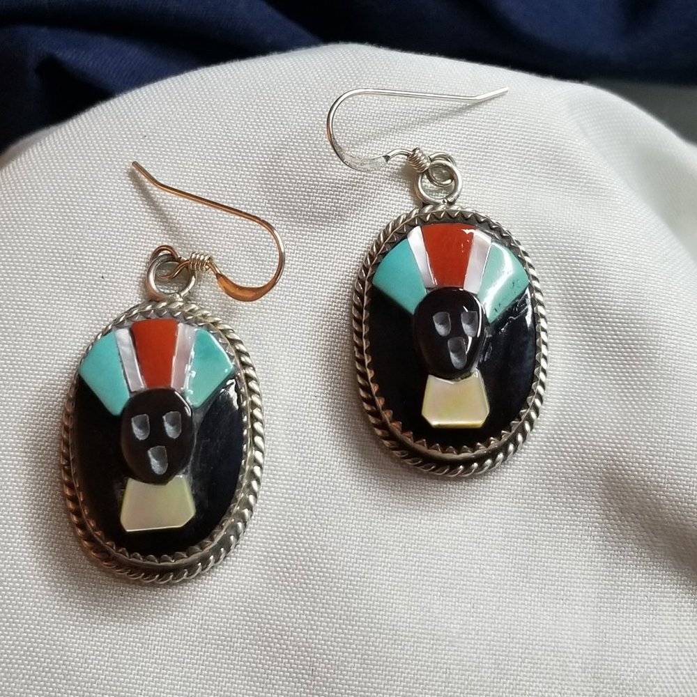 GORGEOUS INLAY - ZUNI - Signed B (Beverly) Estate